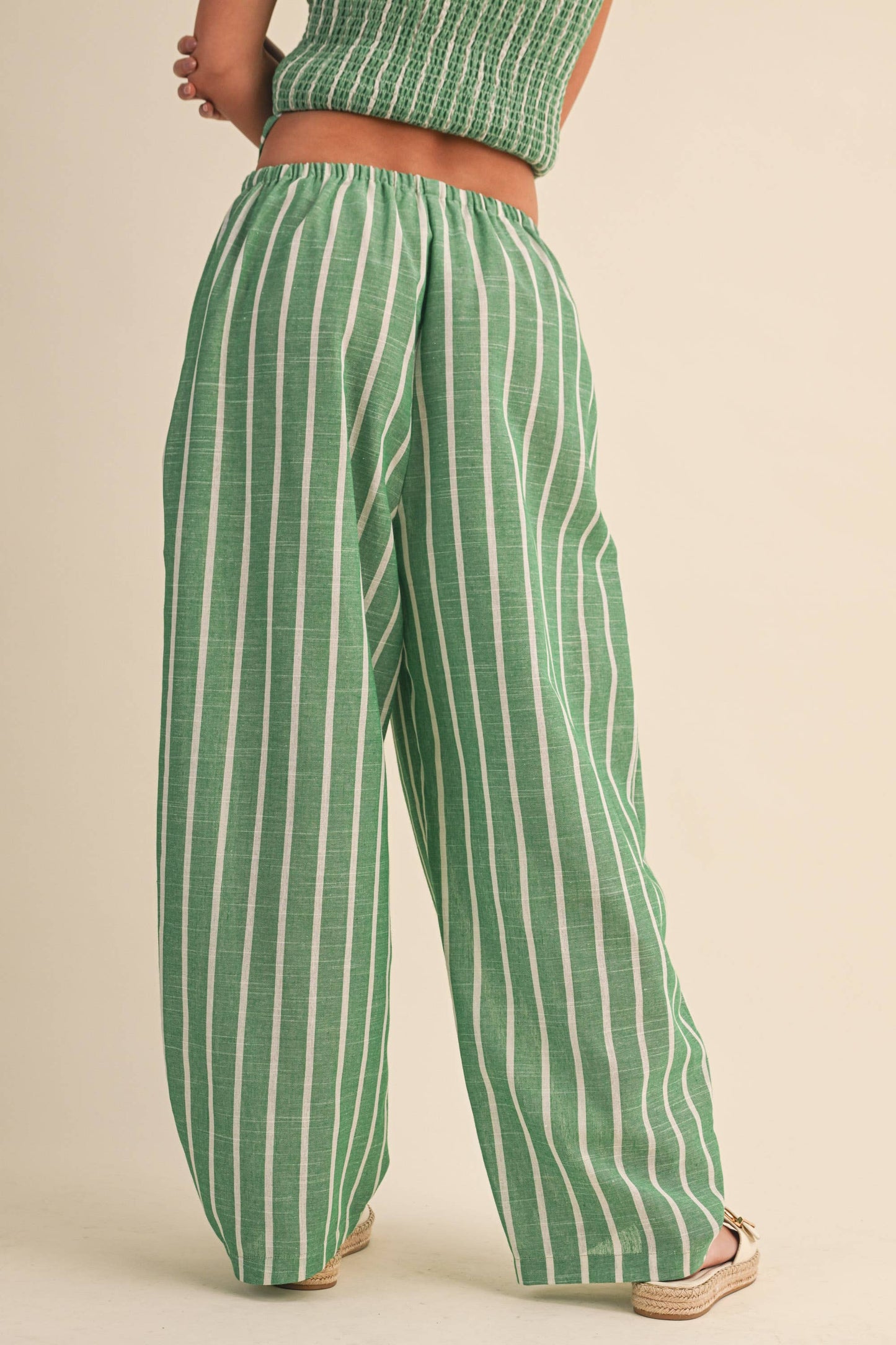 IST6606 STRIPED SMOCKED PEPLUM CAMI TOP AND BARREL PANTS SET