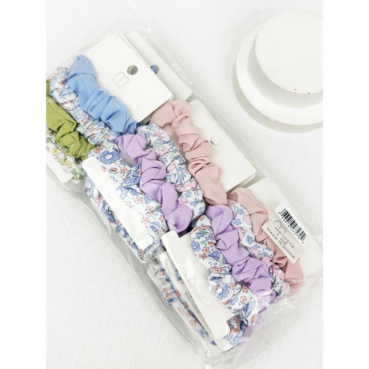 Soft Tone Solid and Ditsy Floral Print Scrunchie