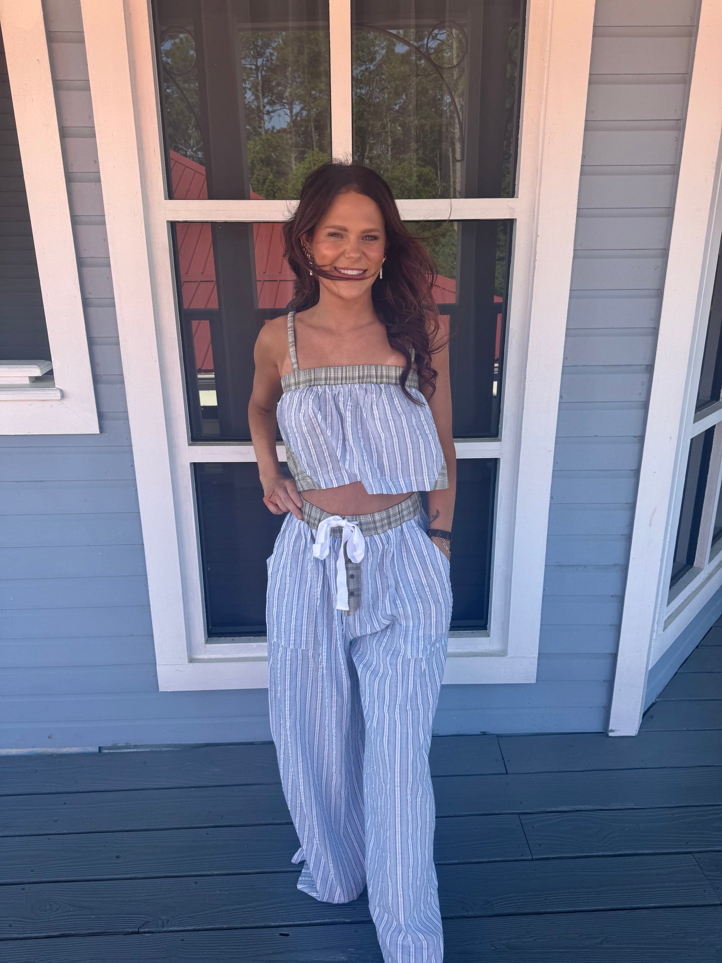 PLAID PATTERN TOP SET WITH STRIPE WIDE PANTS