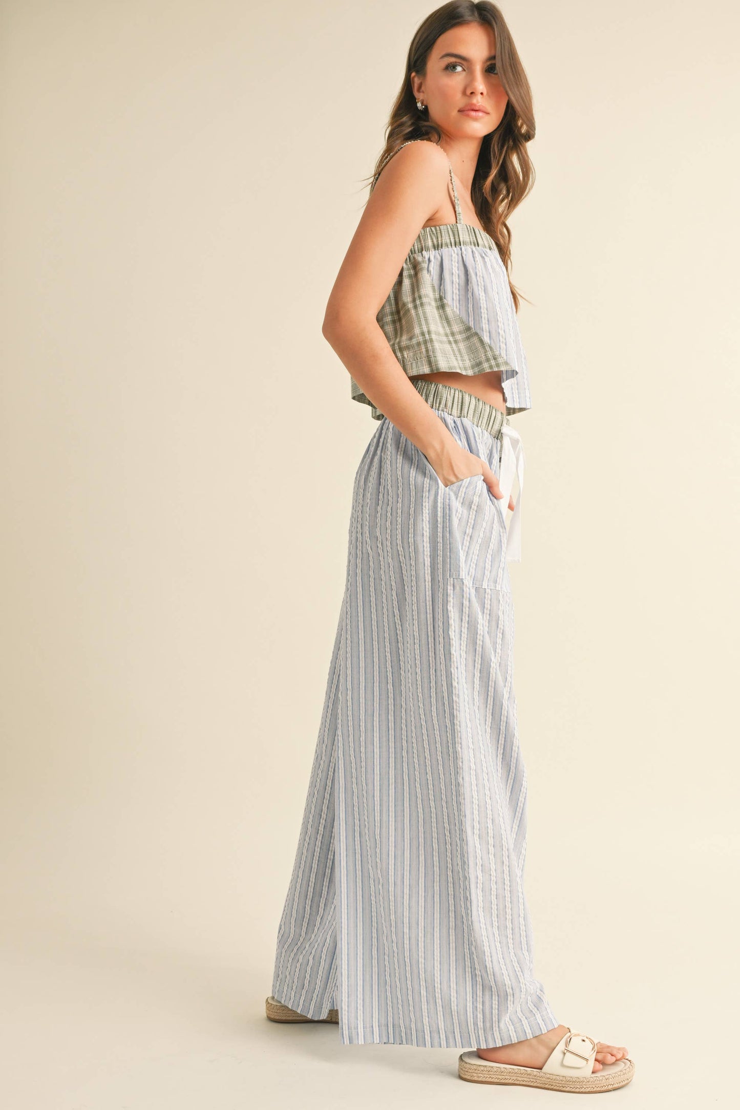 PLAID PATTERN TOP SET WITH STRIPE WIDE PANTS