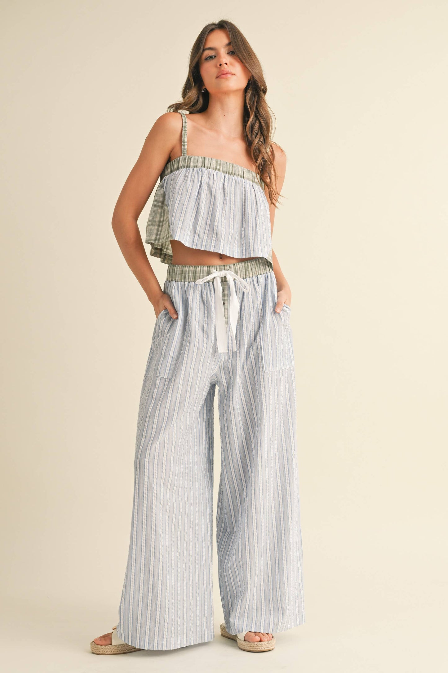 PLAID PATTERN TOP SET WITH STRIPE WIDE PANTS
