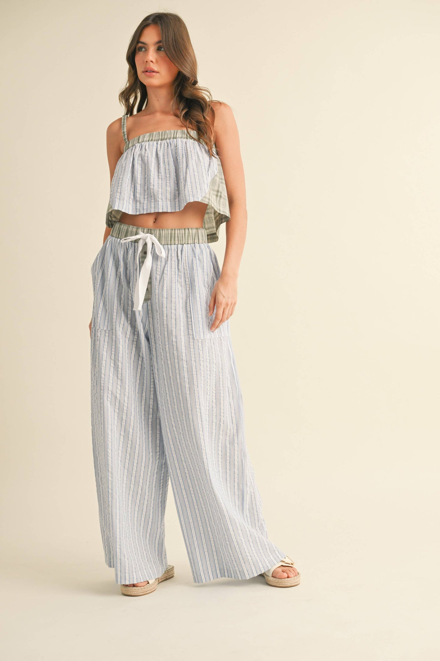 PLAID PATTERN TOP SET WITH STRIPE WIDE PANTS