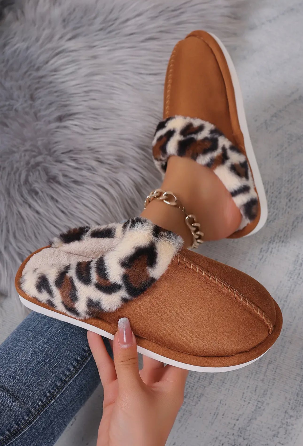 Leopard Fuzzy Slippers