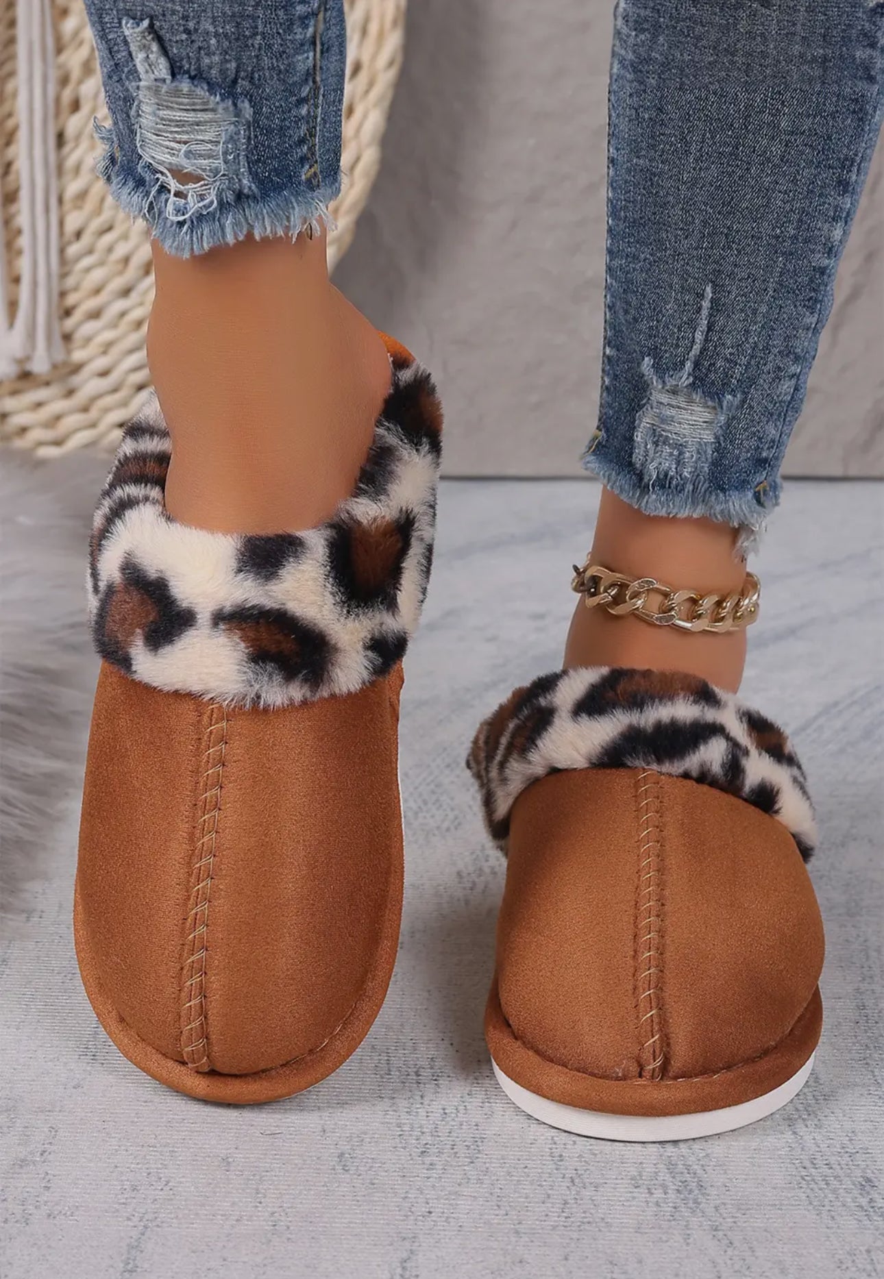 Leopard Fuzzy Slippers