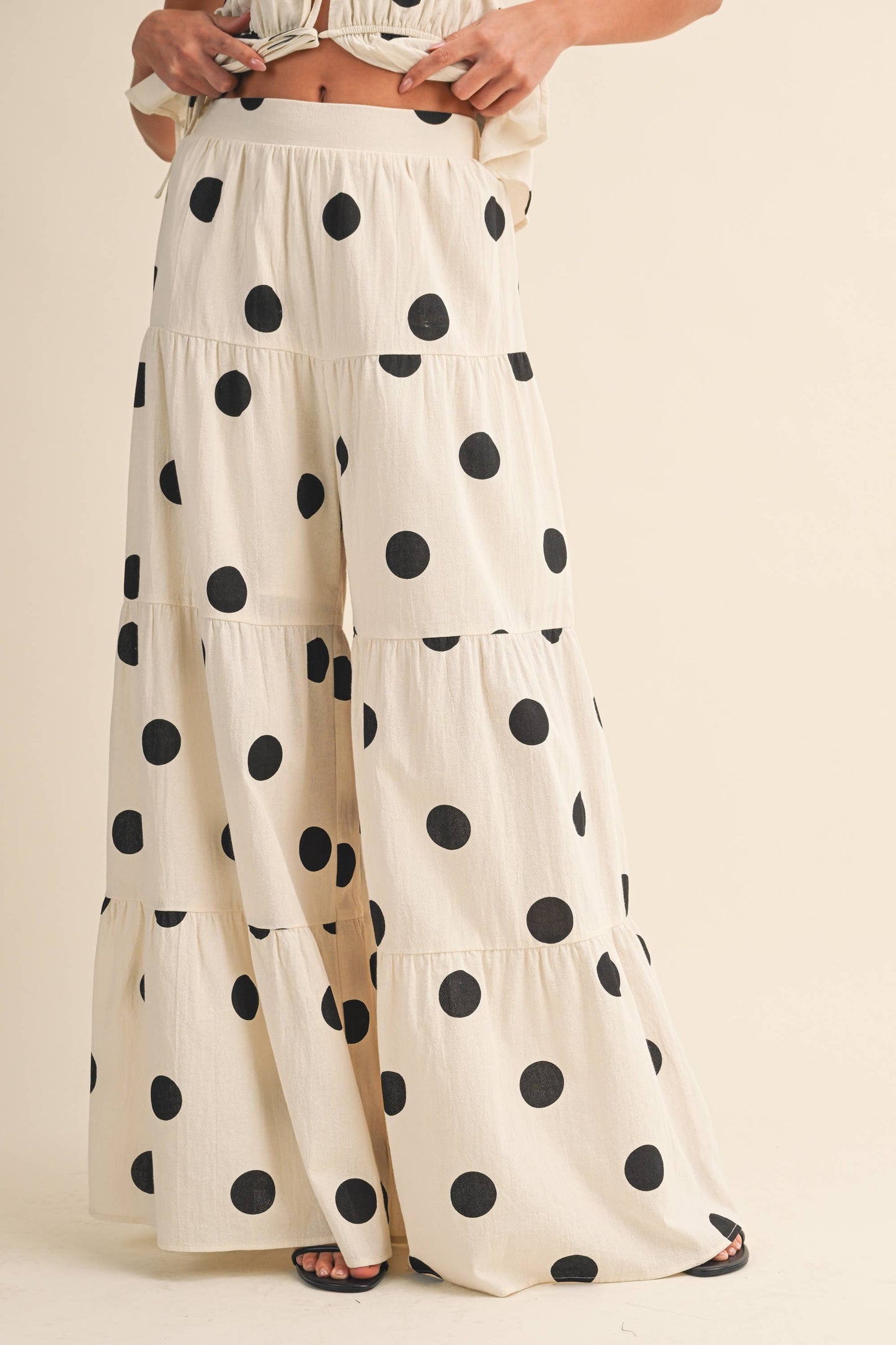 POLKADOT HALTER TIE-FRONT TOP & TIERED WIDE-LEG PANT