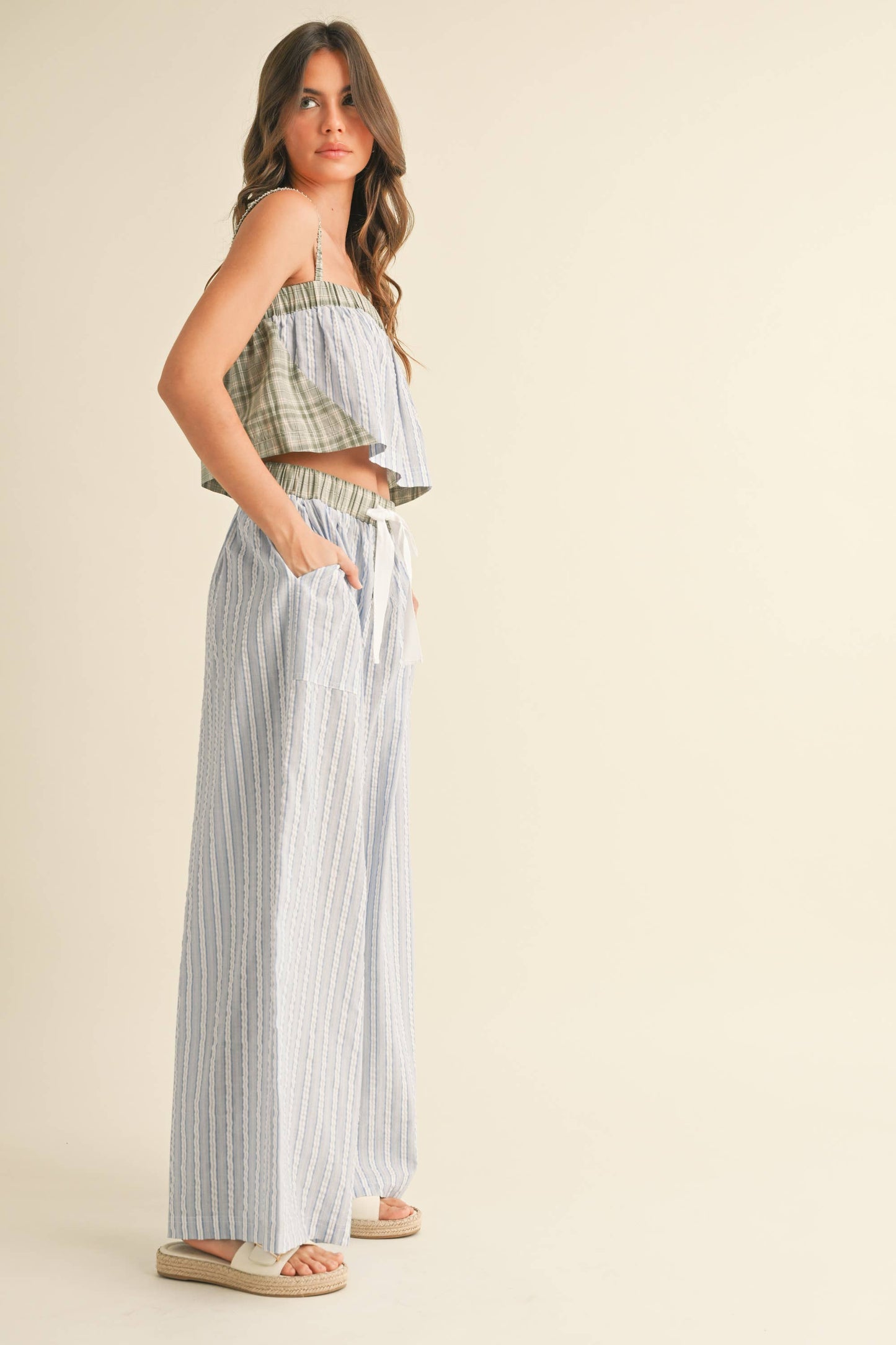PLAID PATTERN TOP SET WITH STRIPE WIDE PANTS