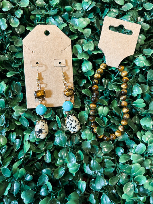 That Cowgirl Earrings & Bracelet Set