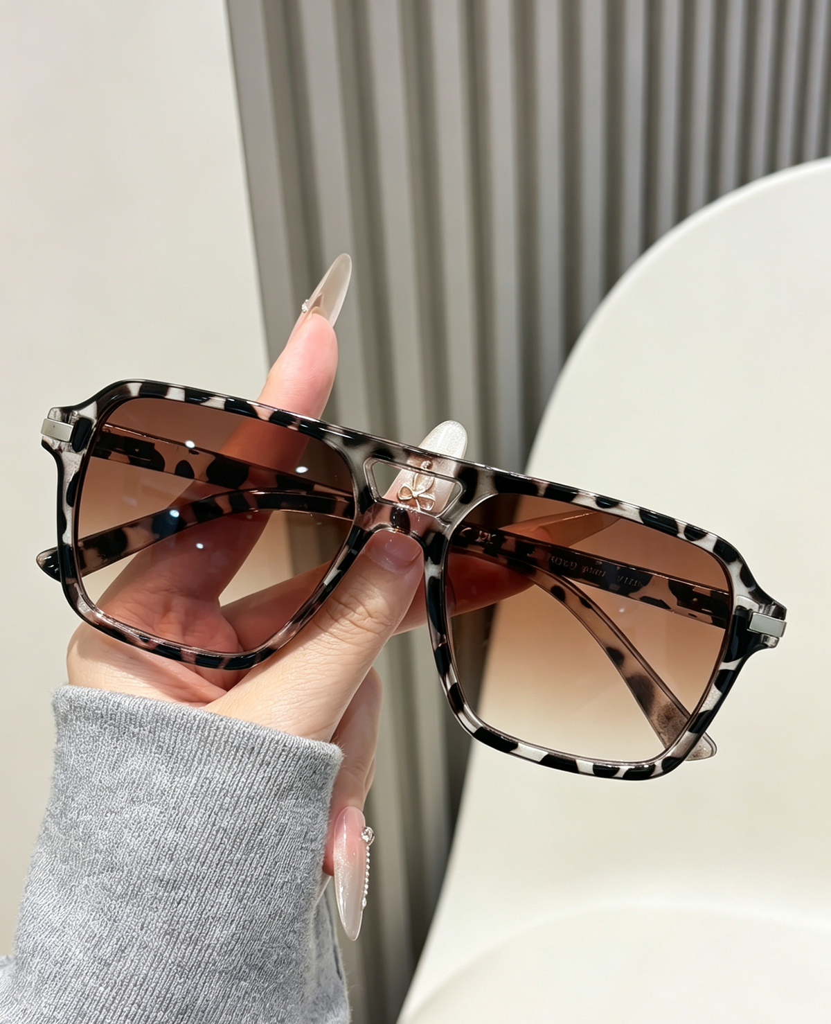 Vintage Oversized Double-Bridge Sunglasses