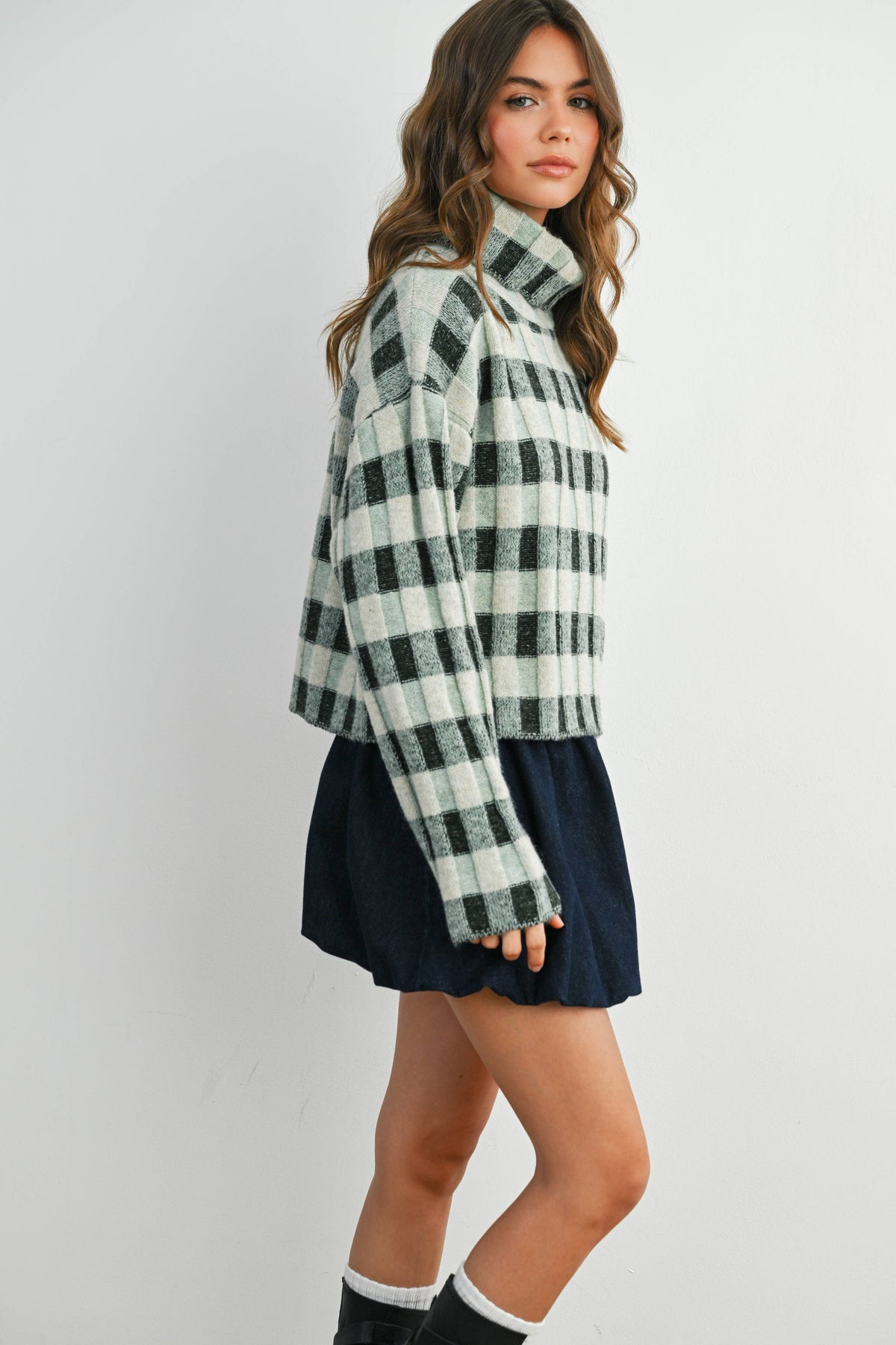 Fall Check Turtleneck Sweater - BMW7532