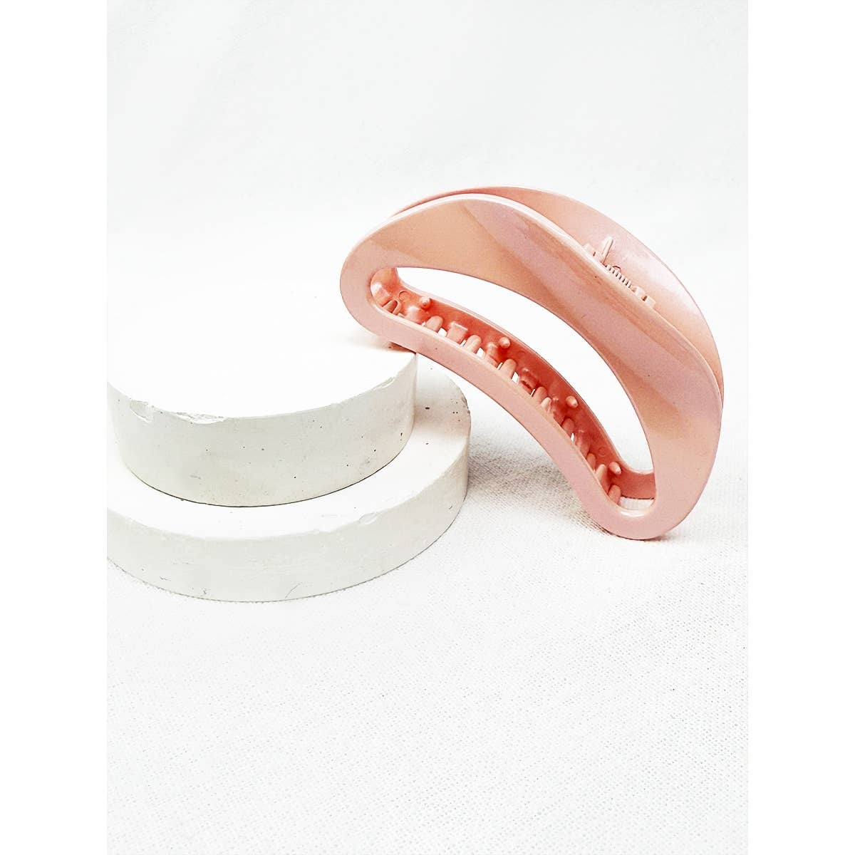 Pearl Colors of Half Moon Hair Claw