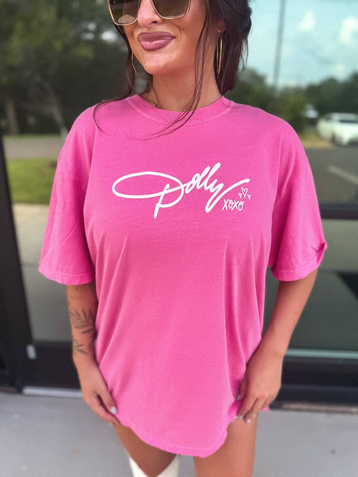 Dolly XOXO Graphic Tee on Crunchberry