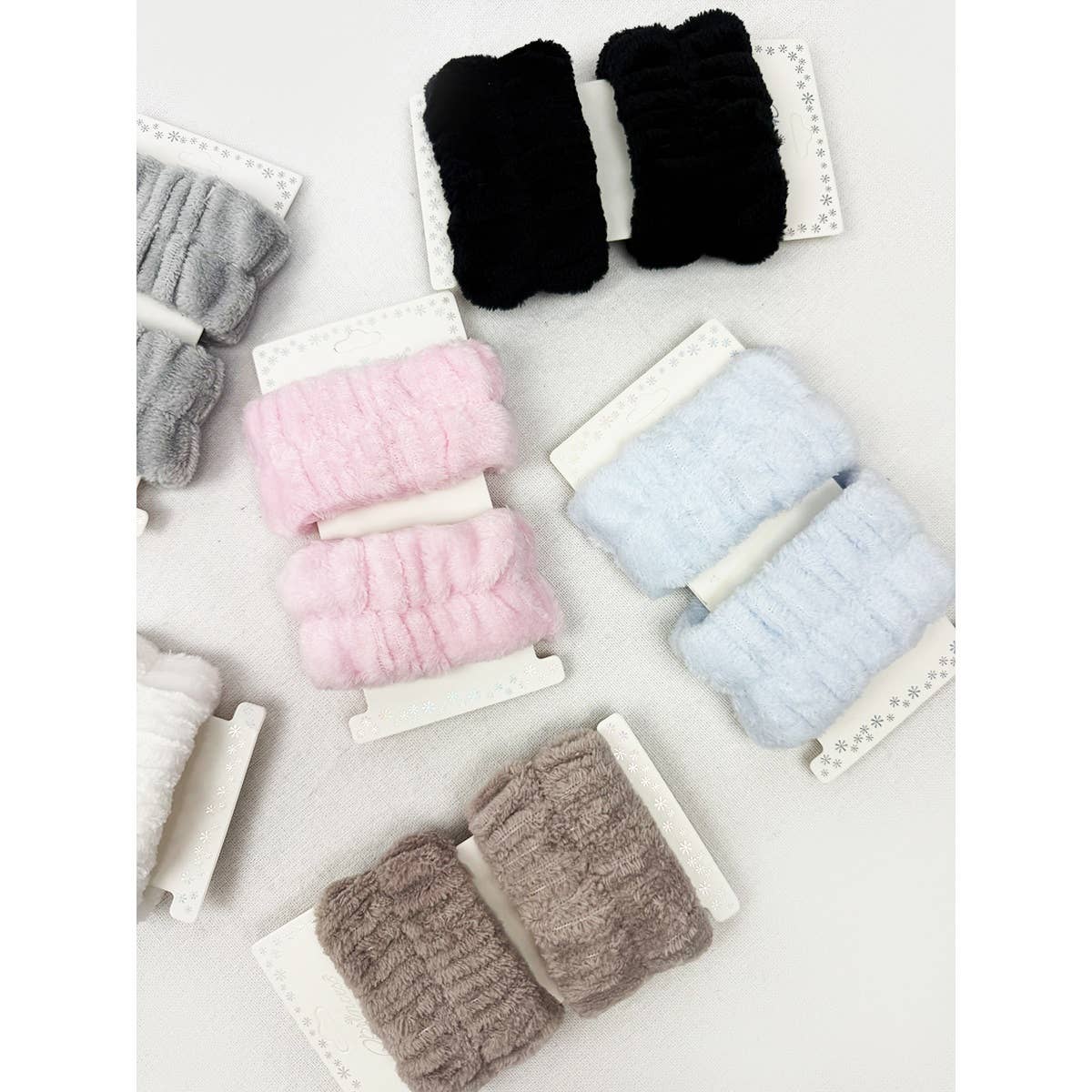 Neutral Tone Wrist Bands Towel Set