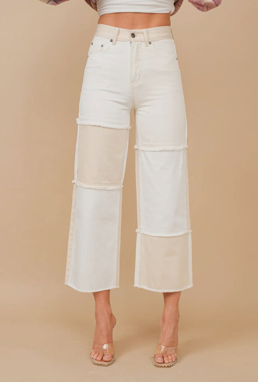 Color Block Frayed Jeans