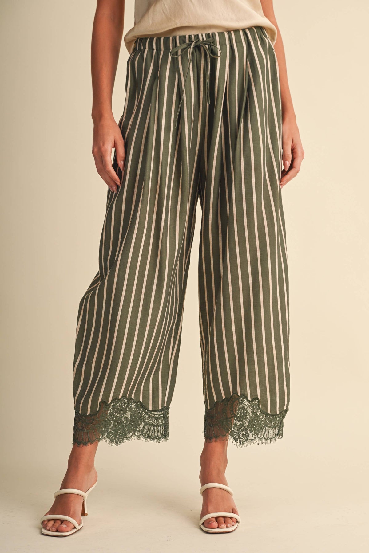 IP1597 LACE HEM STRIPED BARREL CULOTTES