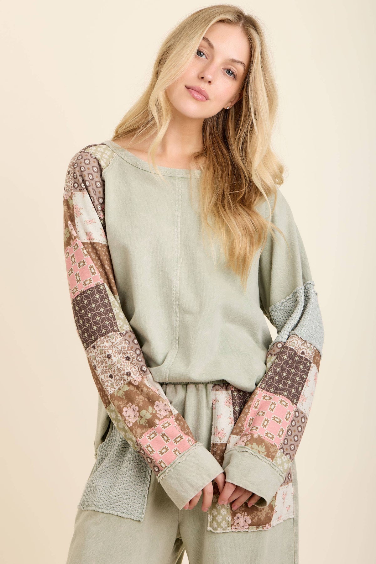 MineralWashed Fall Paisley patchwork Block sweatshirt HT7554