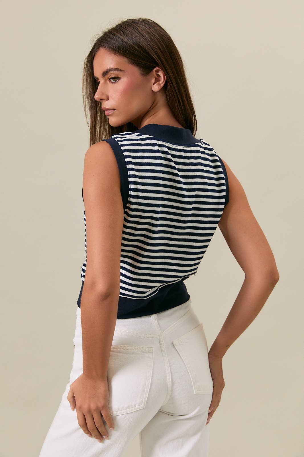 SLEEVELESS V-NECK STRIPE VEST TOP