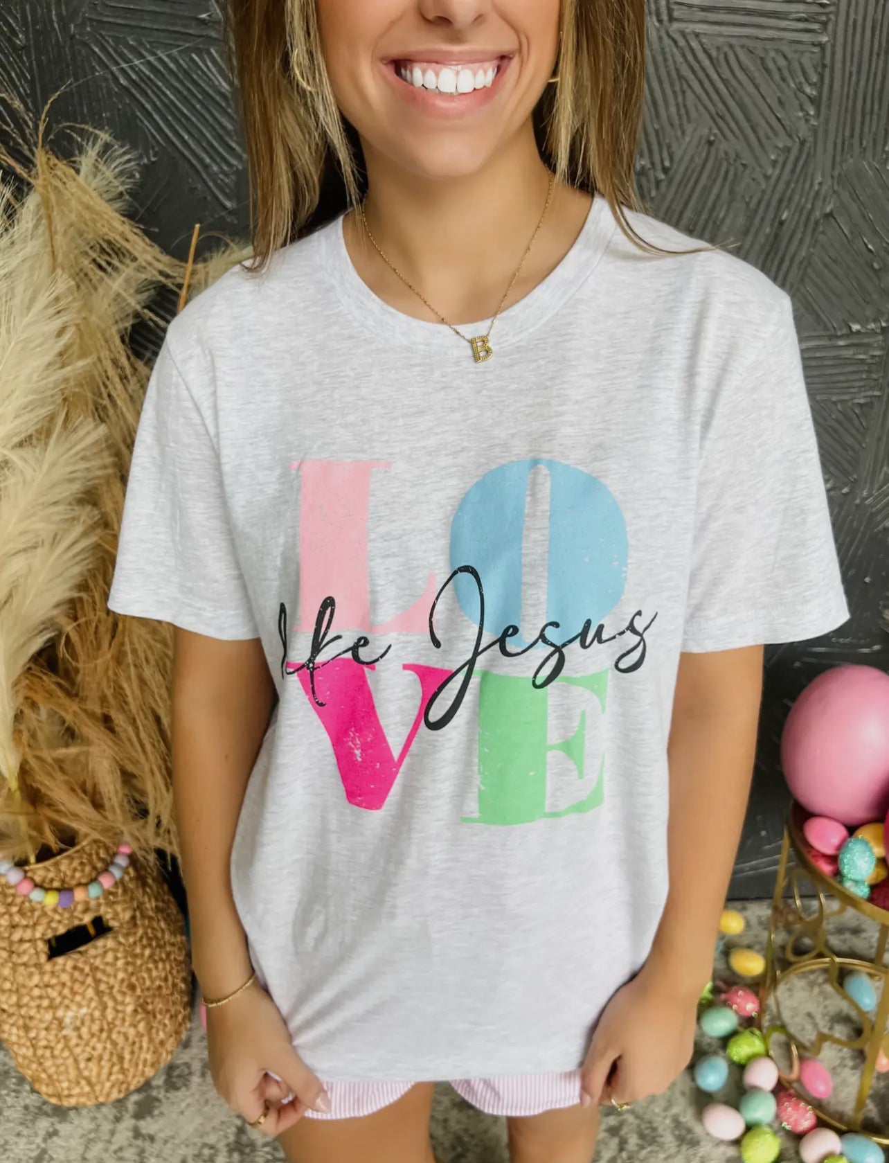 Love Like Jesus Tee