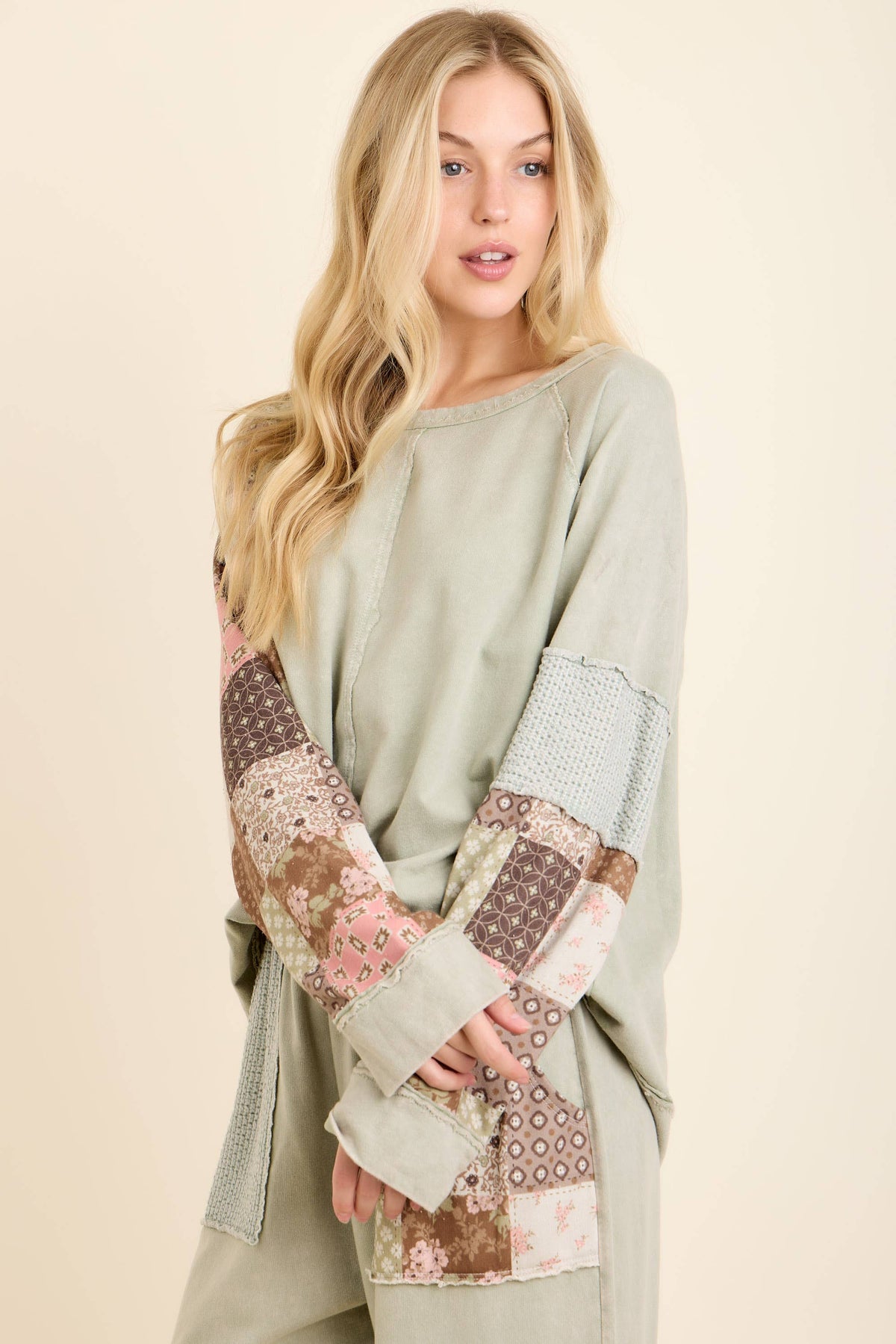 MineralWashed Fall Paisley patchwork Block sweatshirt HT7554