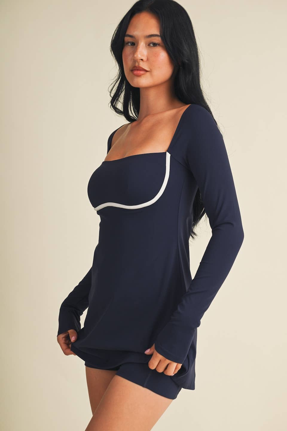 Long Sleeve Sweetheart Dress