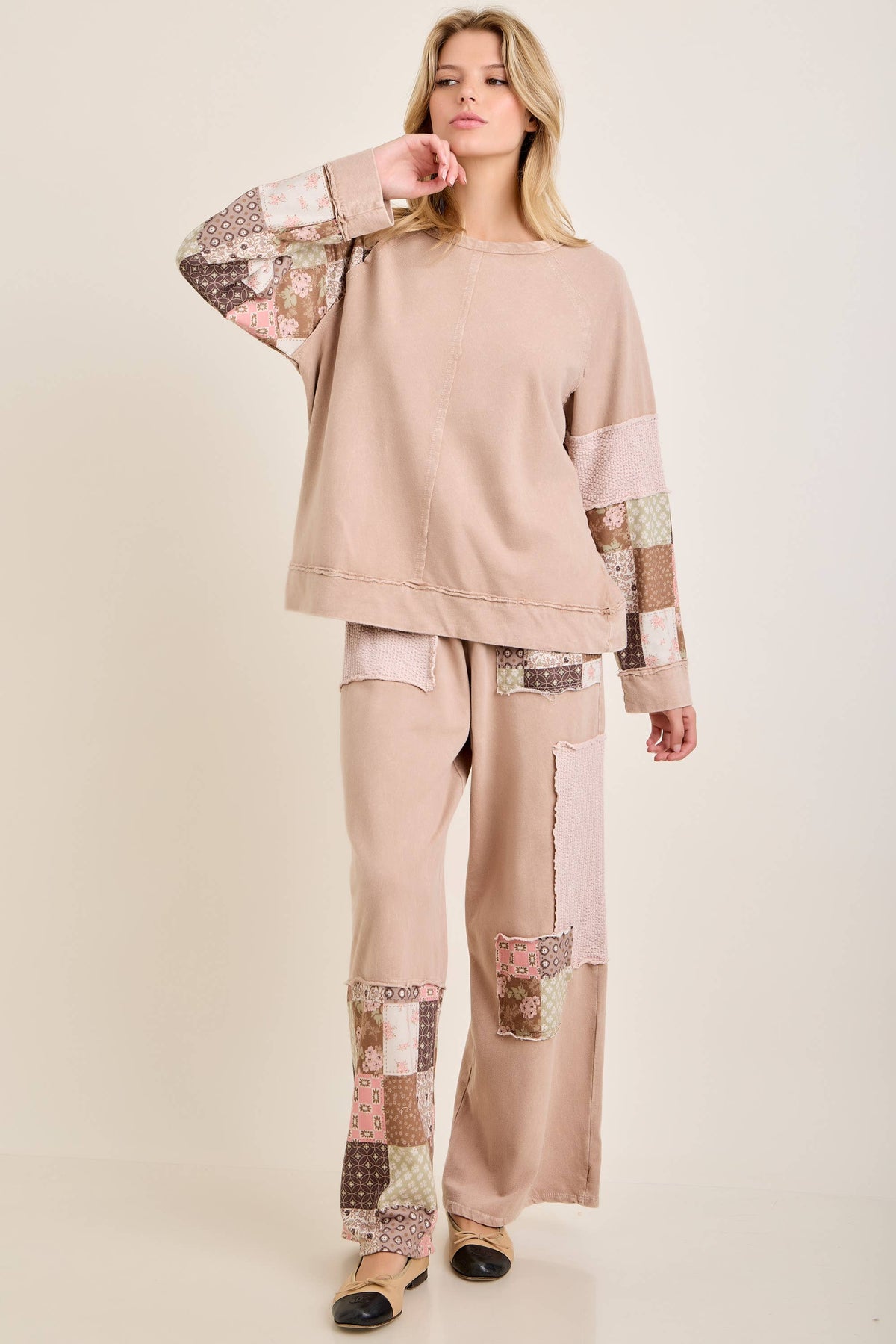 MineralWashed Fall Paisley patchwork Block sweatshirt HT7554
