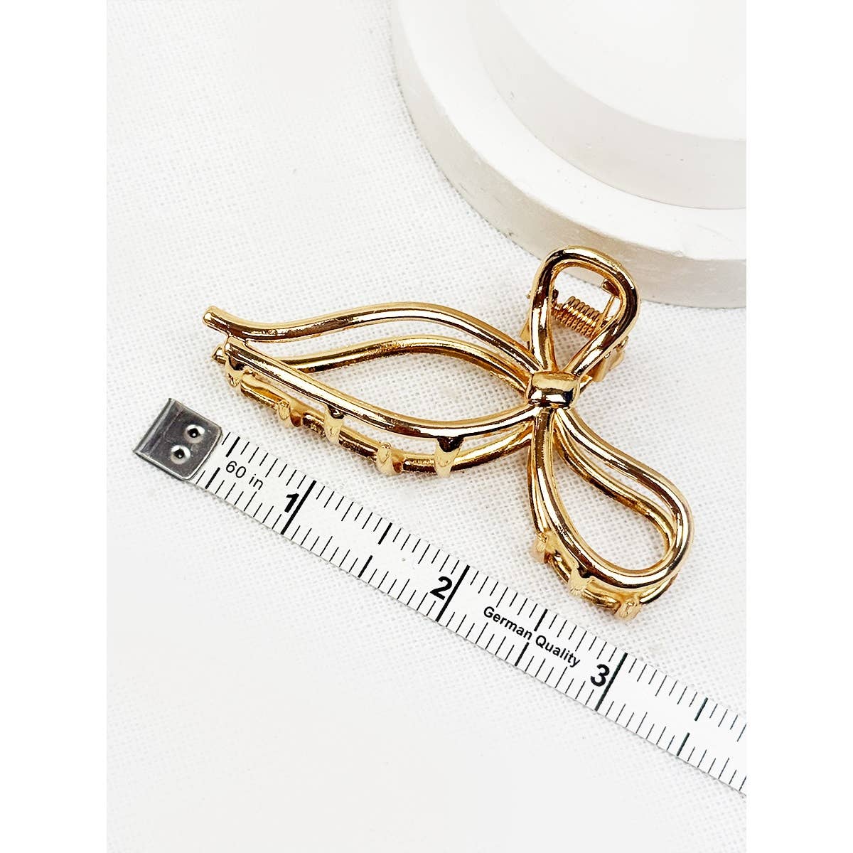 Medium Metal Bow Hair Claw