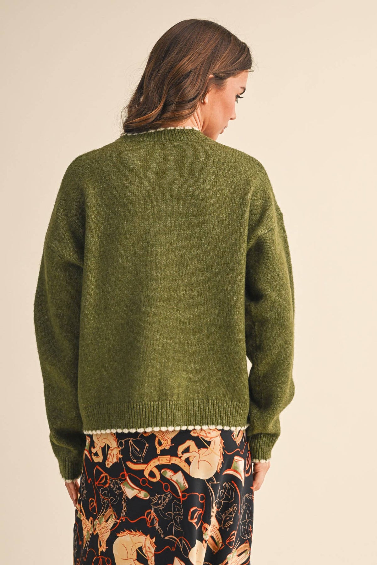 CONTRAST KNIT SCALLOPED EDGE SWEATER MSW11114