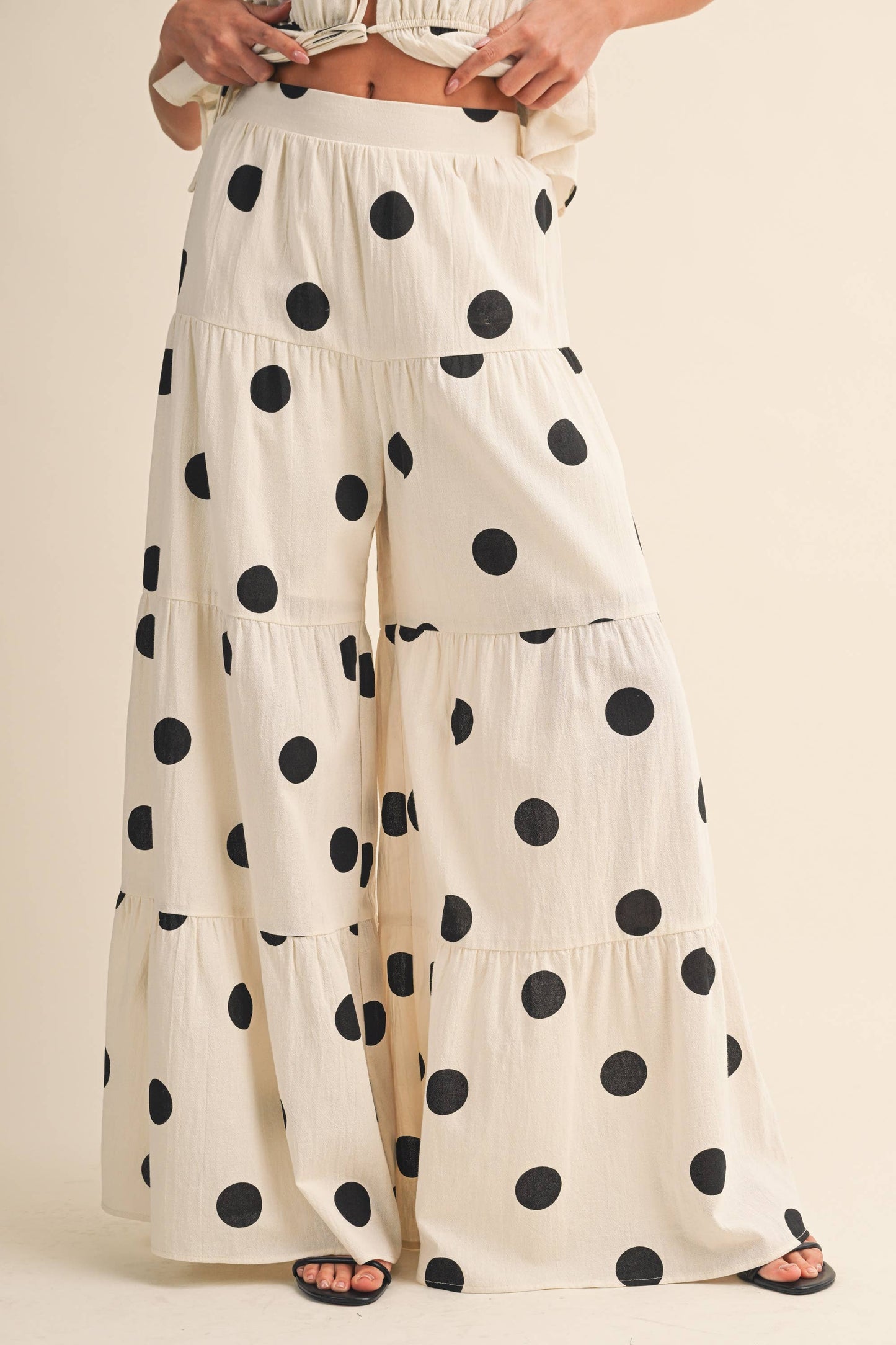 POLKADOT HALTER TIE-FRONT TOP & TIERED WIDE-LEG PANT