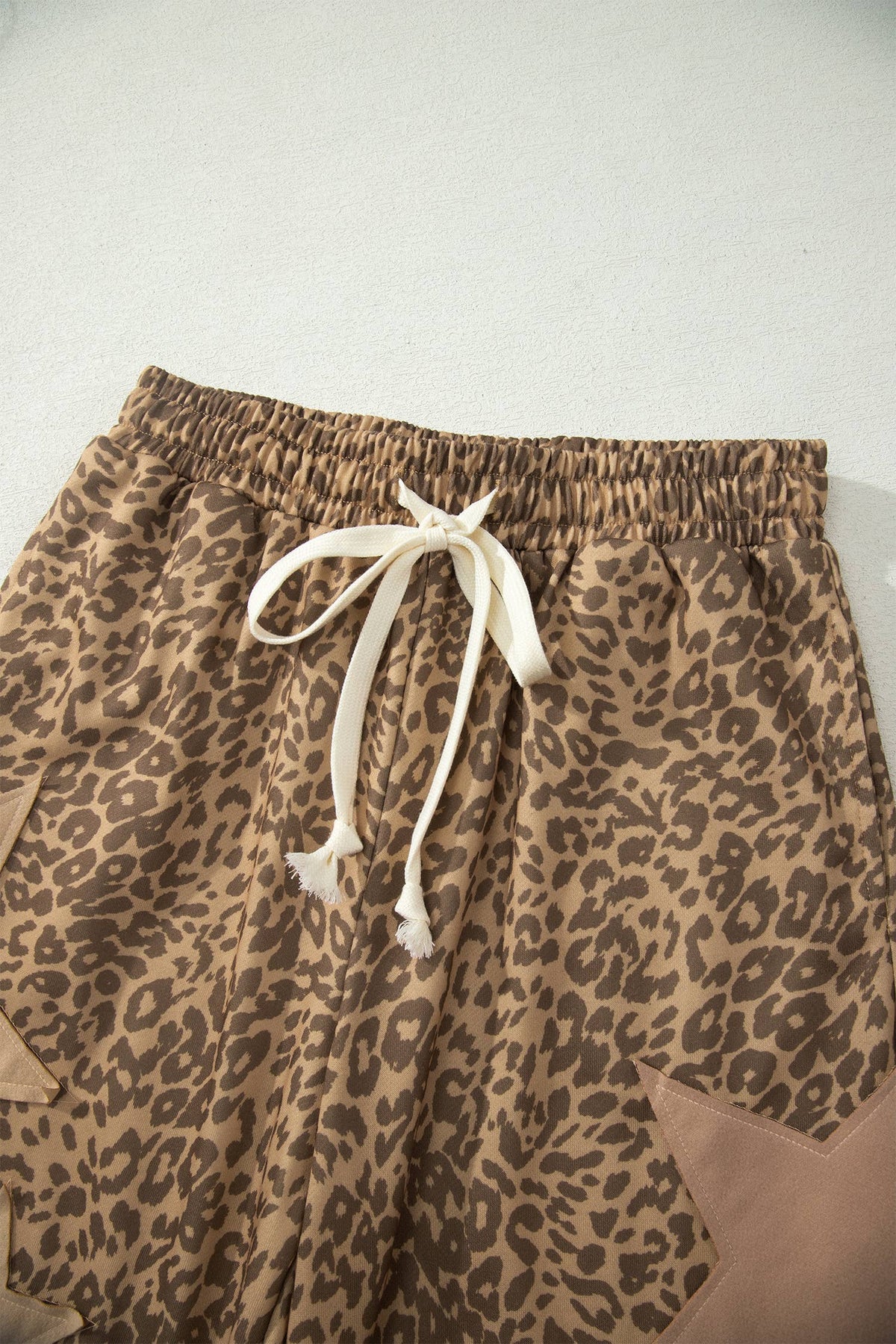 Leopard Print Star Patched Elastic Waist Jogger Pants (S-XL)
