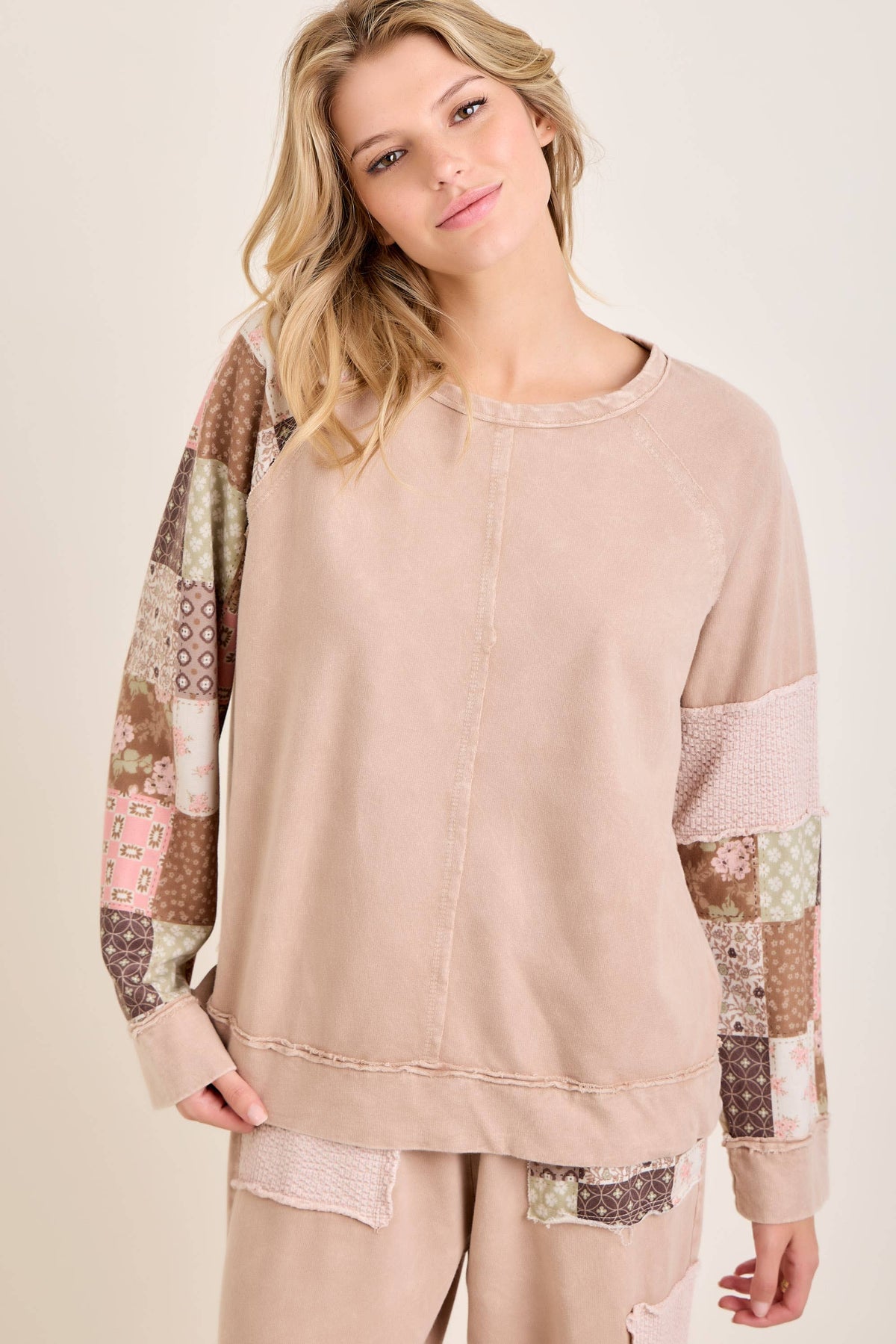 MineralWashed Fall Paisley patchwork Block sweatshirt HT7554